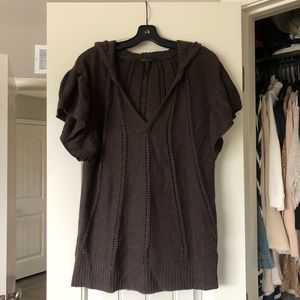 BCBG MaxAzria Brown V-Neck hooded sweater XS
